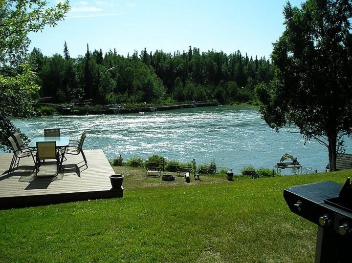 Kenai River Lodge Soldotna Exterior photo